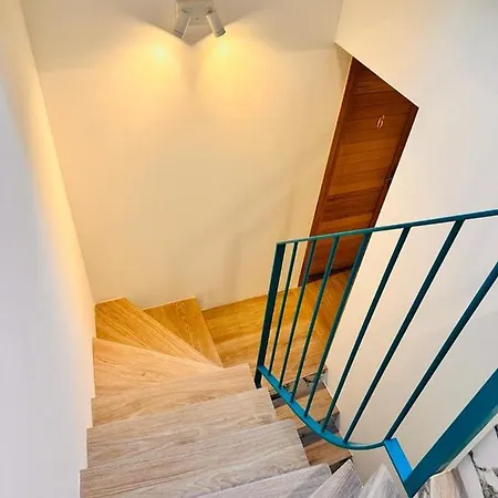 De Nana 12 - Hypercentre, Rue Meynadier, Palais & Plage, Clim, Wifi Apartment Cannes